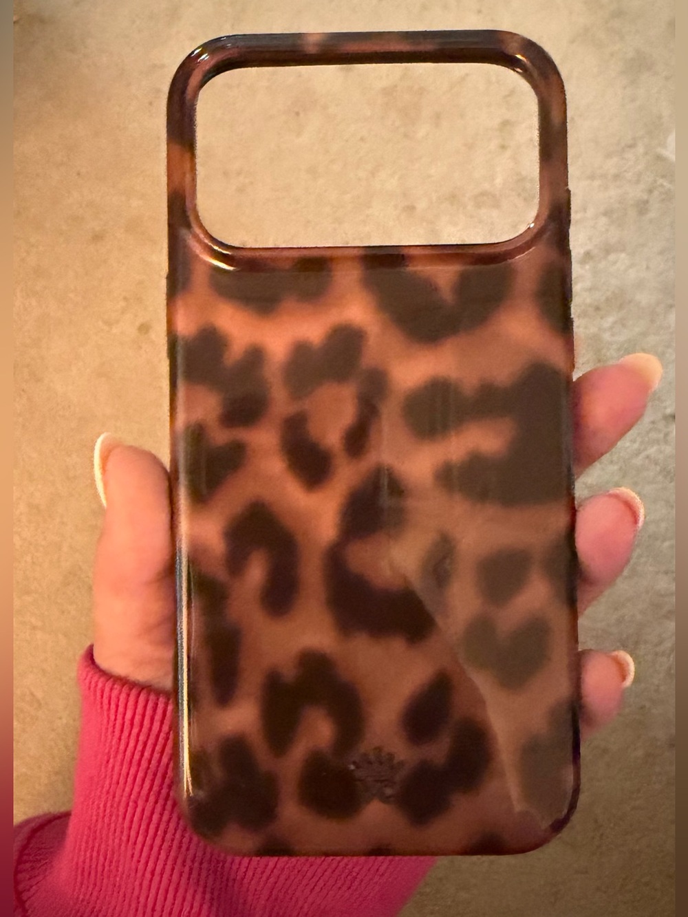 It Girl Leopard iPhone 17 Pro Max Case